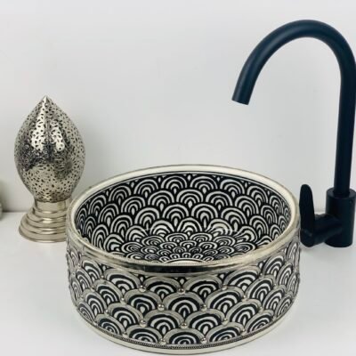 Alternative view of Hand-Painted Ceramic Sink with Brass Rim – Elegant Moroccan Design